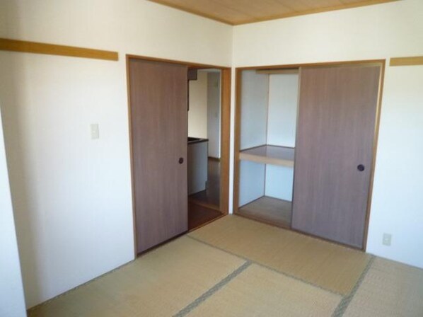 ファミールコートの物件内観写真